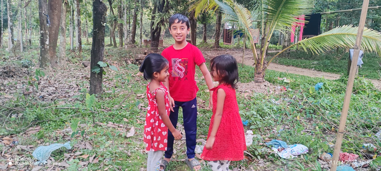 গত এক সপ্তাহে দফায় দফায় ভূমিকম্প